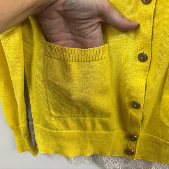 CAbi Style 3010 Belle Cardigan Size - Picture 6 of 16